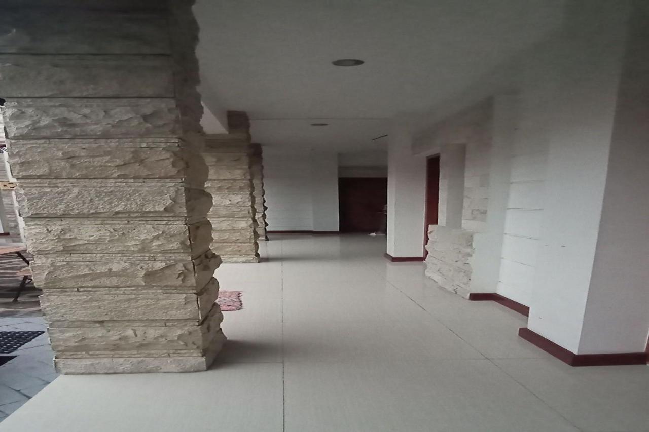 S5 Guest House Jogyakarta Zewnętrze zdjęcie